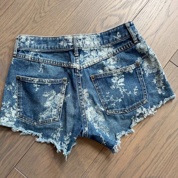 Free People Floral Print Jean Shorts - Picture 2 of 3